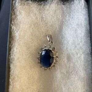 Elegant Blue and Silver Pendant Necklace